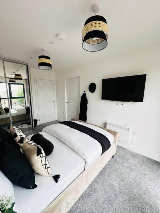 Central Derby Urban 2 Bedroom Flat - An Oasis Of Elegance! Free Parking And Wifi Suitable For Families And Professionals Esterno foto